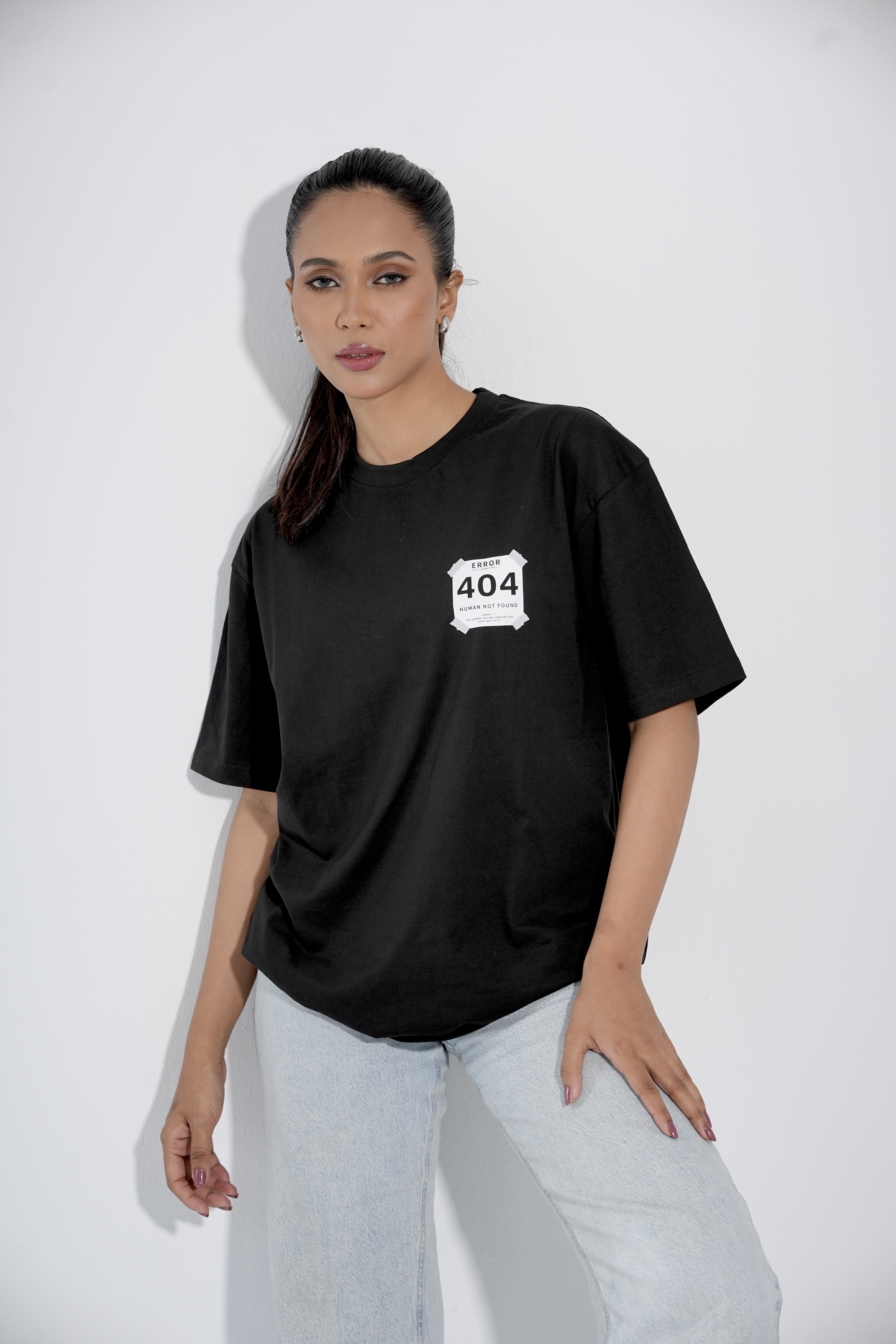 Error 404 Black T-Shirt Drop-Shoulder Female